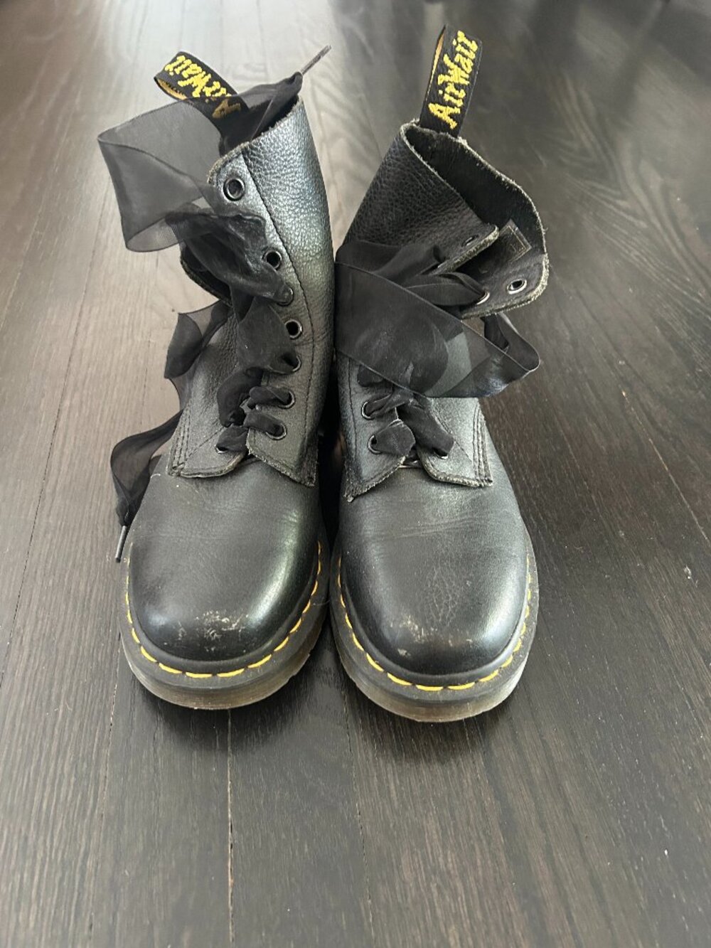 Dr Martens 1460 Combat Boots